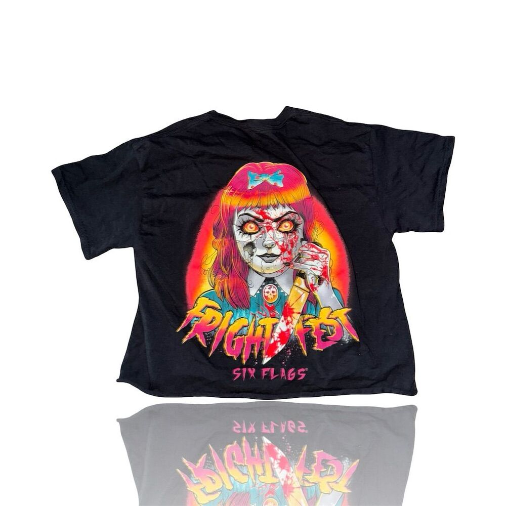 Six Flags Fright Fest Halloween Graphic Tee Womens  MED Horror Crop Top
